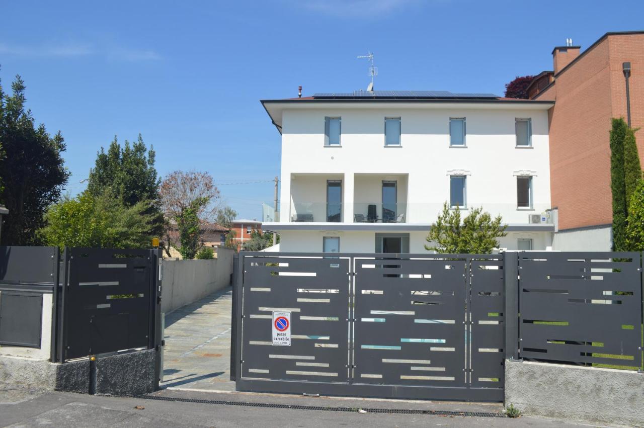 Готель Casa Tua Scanzorosciate Екстер'єр фото